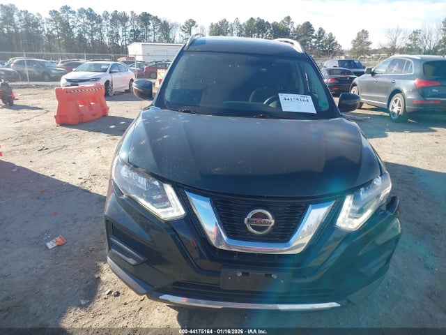 5N1AT2MV4JC789942 Nissan ROGUE SV