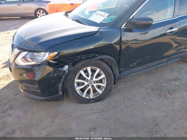 5N1AT2MV4JC789942 Nissan ROGUE SV