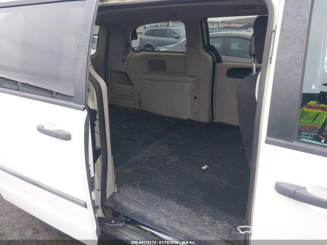 2011 Dodge Grand Caravan C/v მანქანა იყიდება აუქციონზე, vin: 2D4RN1AG1BR643706, აუქციონის ნომერი: 44175174
