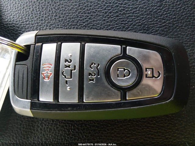 2022 FORD F-150 LIGHTNING 1FTVW1EL8NWG15235 Photo 10