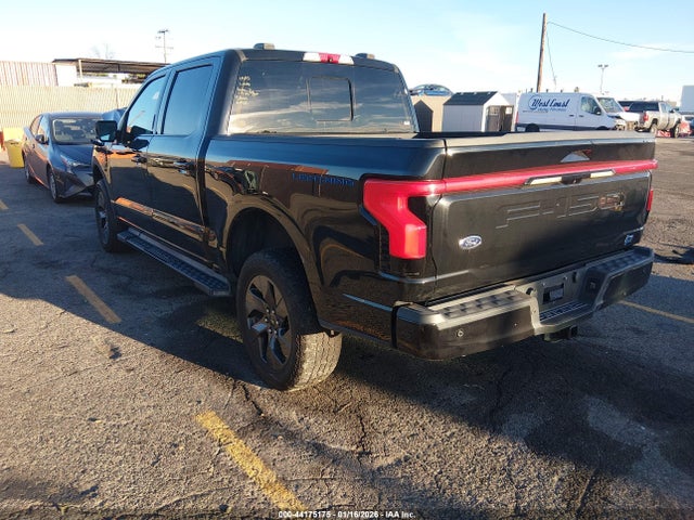 2022 FORD F-150 LIGHTNING 1FTVW1EL8NWG15235 Photo 2