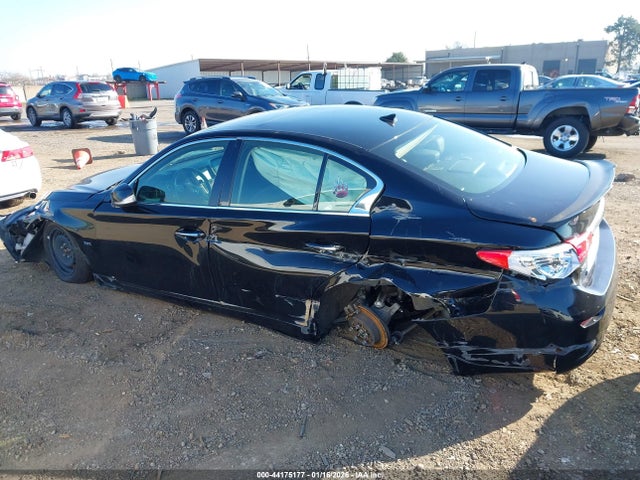 JN1EV7AR2GM345517 Infiniti Q50 3.0t Premium