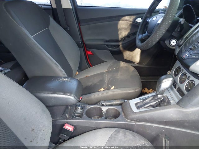 2014 FORD FOCUS 1FADP3F23EL238590 Photo 4