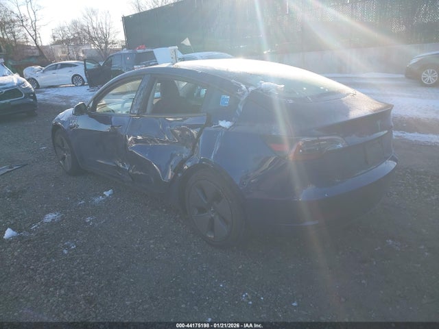 2023 TESLA MODEL 3 5YJ3E1EA2PF679660 Photo 2