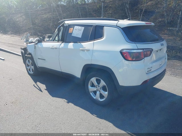 2020 Jeep Compass Latitude 4x4 მანქანა იყიდება აუქციონზე, vin: 3C4NJDBB8LT104462, აუქციონის ნომერი: 44175207