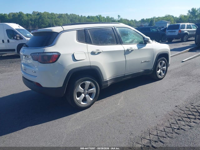 2020 Jeep Compass Latitude 4x4 მანქანა იყიდება აუქციონზე, vin: 3C4NJDBB8LT104462, აუქციონის ნომერი: 44175207