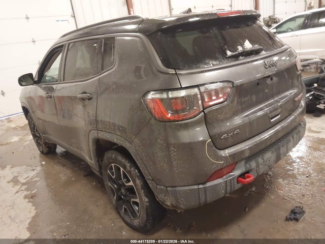 2021 JEEP COMPASS 3C4NJDDB0MT564410 Photo 2