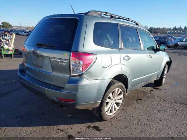 44175213 :رقم المزاد ، JF2SHADC9CH468280 vin ، 2012 Subaru Forester 2.5x Premium مزاد بيع