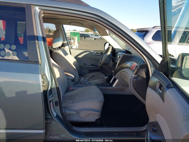 44175213 :رقم المزاد ، JF2SHADC9CH468280 vin ، 2012 Subaru Forester 2.5x Premium مزاد بيع