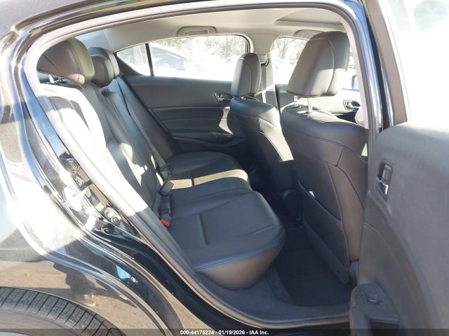 Acura Ilx Acurawatch Plus Package 2017 19UDE2F36HA003380 Image 8