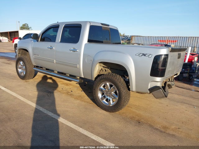 2013 GMC SIERRA 1500 3GTP2VE74DG379405 Photo 2