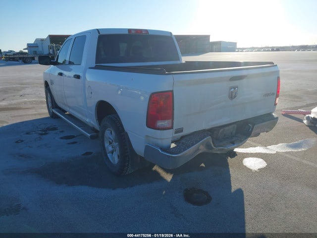 3C6RR7KG7LG291006 RAM 1500 Classic Tradesman 4x4 5&#039;7 Box