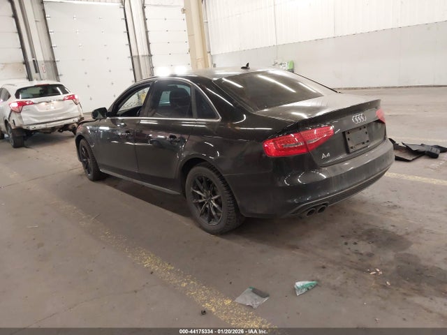 2015 AUDI A4 WAUAFAFL6FN022460 Photo 2