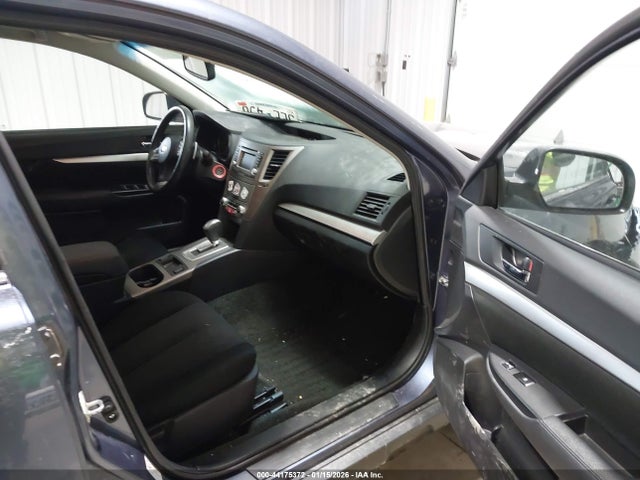 Subaru Outback 2.5i Premium 2014 4S4BRCCC7E3324845 Image 5
