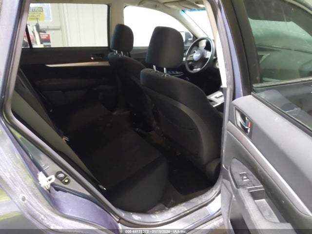 Subaru Outback 2.5i Premium 2014 4S4BRCCC7E3324845 Image 8
