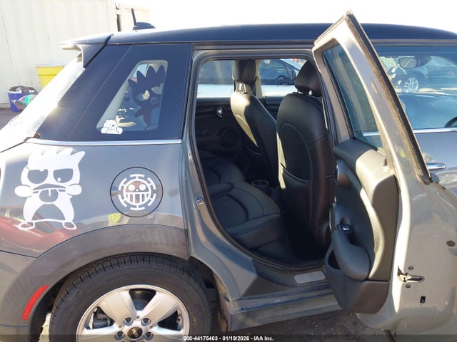 2016 MINI HARDTOP WMWXU1C5XG2D09957 Photo 7