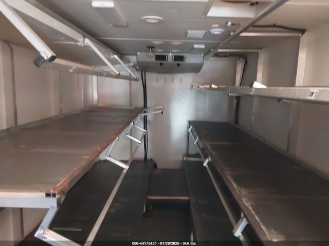 2004 Workhorse Custom Chassis Motorhome Chassis W22 მანქანა იყიდება აუქციონზე, vin: 5B4MP67G943386365, აუქციონის ნომერი: 44175431