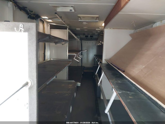 2004 Workhorse Custom Chassis Motorhome Chassis W22 მანქანა იყიდება აუქციონზე, vin: 5B4MP67G943386365, აუქციონის ნომერი: 44175431