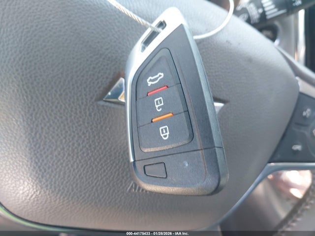 1GNERGKW9LJ162124 Chevrolet Traverse Lt Cloth