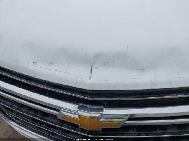 1GNERGKW9LJ162124 Chevrolet Traverse Lt Cloth