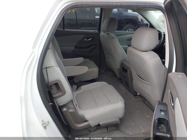 1GNERGKW9LJ162124 Chevrolet Traverse Lt Cloth