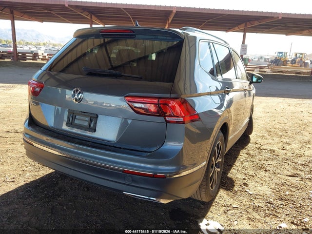 3VV3B7AX3MM081124 Volkswagen Tiguan 2.0t Se/2.0t Se R-line Black/2.0t Sel