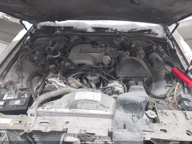 1987 LINCOLN TOWN CAR 1LNBM82F1HY689861 Photo 9