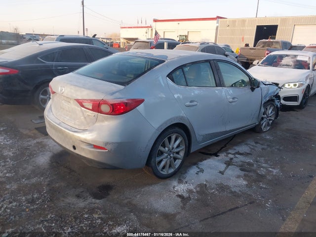 3MZBN1V71HM138108 Mazda Mazda3 Touring