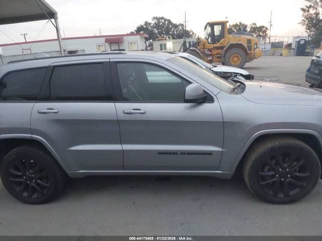 1C4RJFAG0LC153659 Jeep Grand Cherokee Altitude 4x4