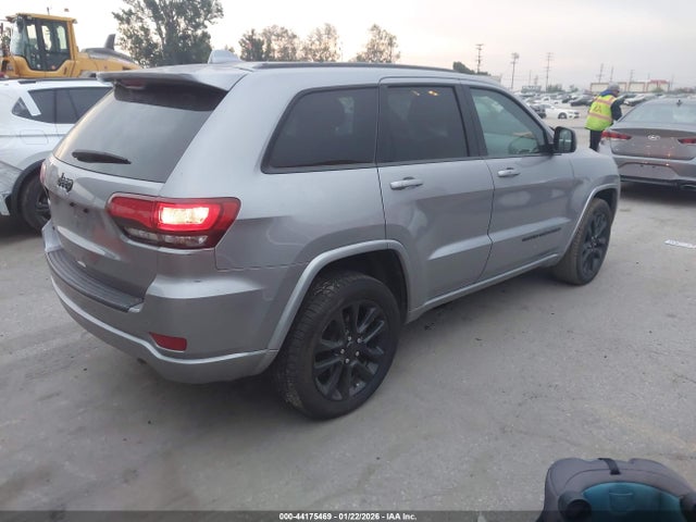 1C4RJFAG0LC153659 Jeep Grand Cherokee Altitude 4x4
