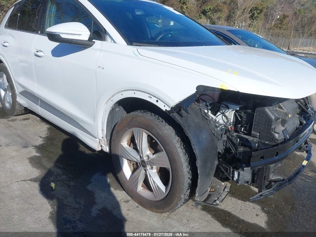 WA1LUBFZ0RP057915 Audi Q4 E-tron Premium Plus 55 Quattro