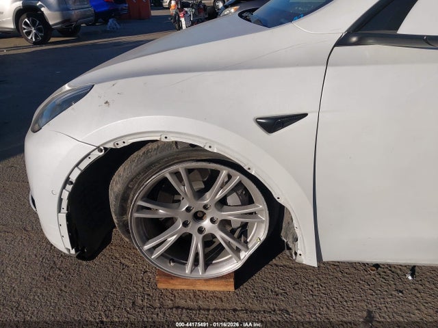 2021 TESLA MODEL Y 5YJYGDEE1MF087375 Photo 5