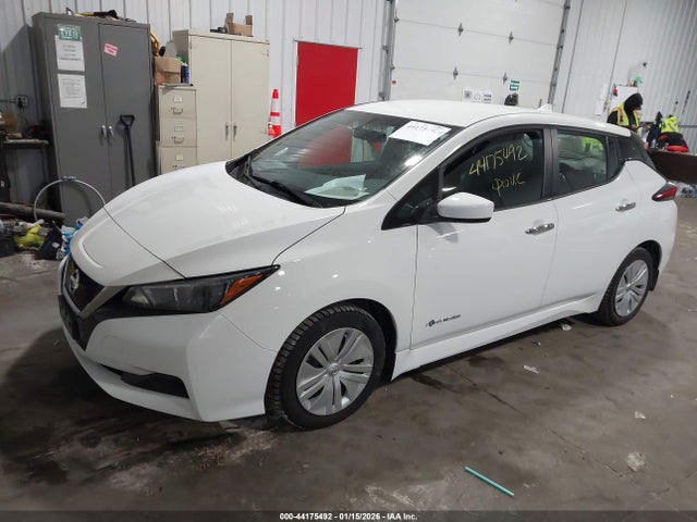 1N4AZ1CP4JC317794 Nissan LEAF S