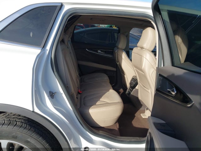 2021 LINCOLN NAUTILUS 2LMPJ6K97MBL03579 Photo 7