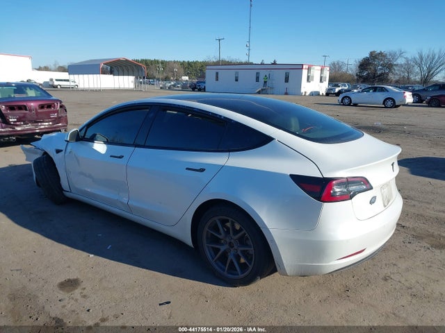 2021 TESLA MODEL 3 5YJ3E1EA0MF088268 Photo 2
