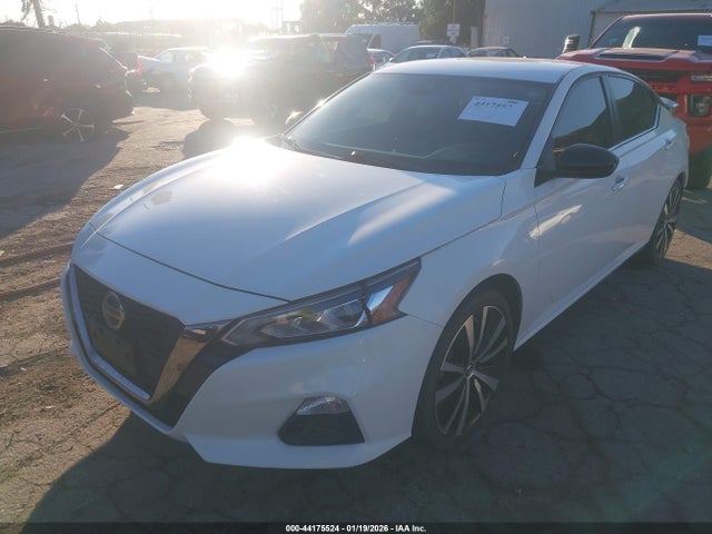 1N4BL4CV7NN334220 Nissan Altima Sr Fwd
