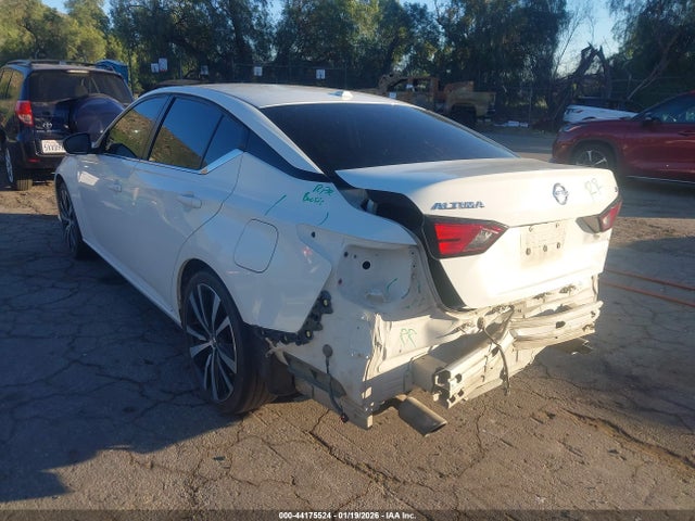1N4BL4CV7NN334220 Nissan Altima Sr Fwd