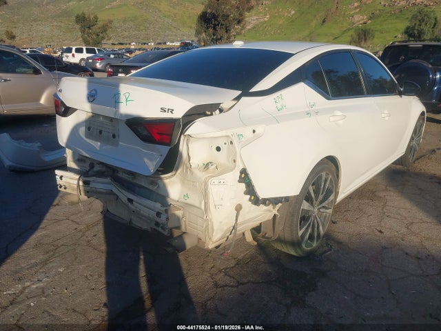 1N4BL4CV7NN334220 Nissan Altima Sr Fwd