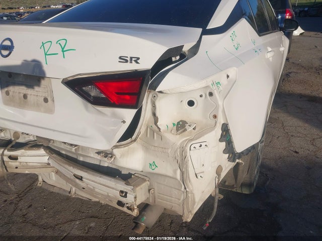 1N4BL4CV7NN334220 Nissan Altima Sr Fwd