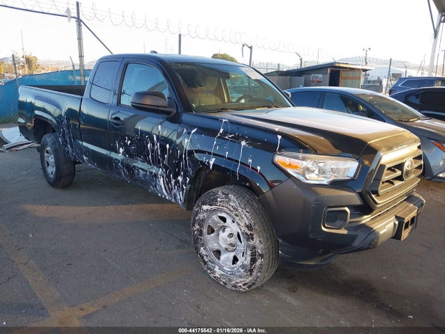 Toyota Tacoma Sr 2022 3TYRX5GN3NT061739 головне зображення