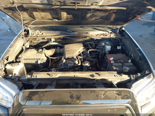 Toyota Tacoma Sr 2022 3TYRX5GN3NT061739 Image 10