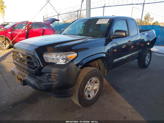Toyota Tacoma Sr 2022 3TYRX5GN3NT061739 Image 2