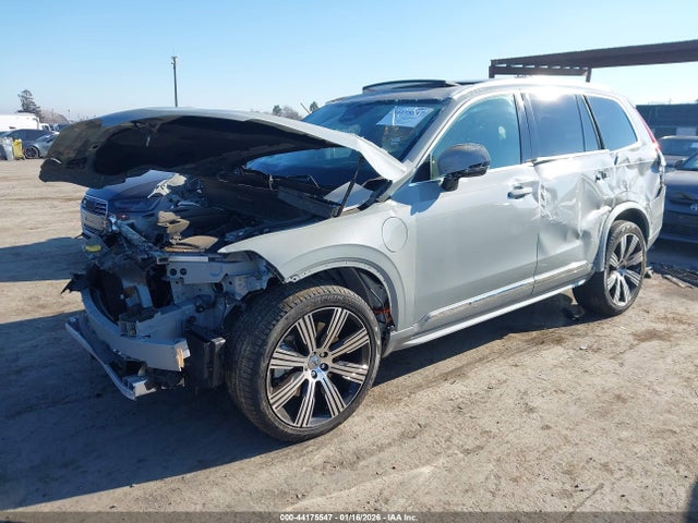 Продаж на аукціоні авто 2024 Volvo Xc90 Recharge Plug-in Hybrid T8 Ultimate Bright Theme 7-seater, vin: YV4H60CF6R1237260, номер лоту: 44175547