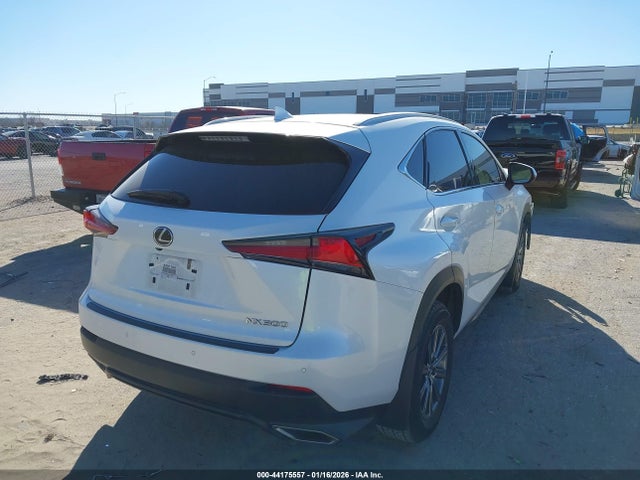 2018 LEXUS NX 300 JTJYARBZ7J2111406 Photo 3