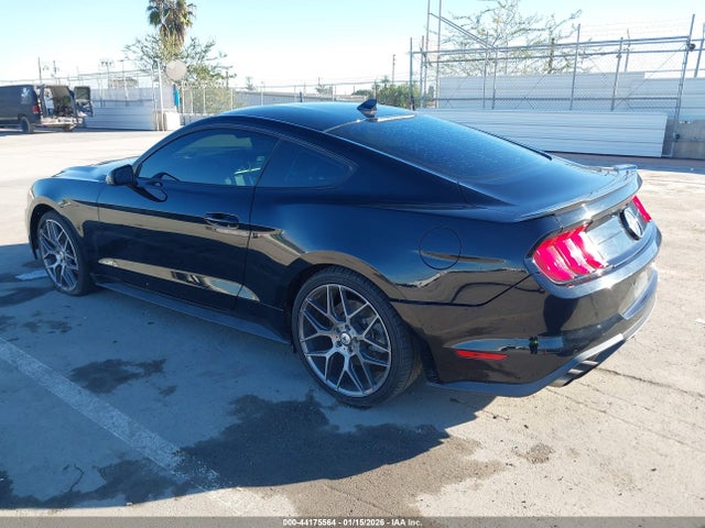 2020 FORD MUSTANG 1FA6P8TD1L5184297 Photo 2