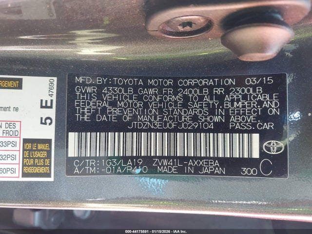 JTDZN3EU0FJ029104 Toyota Prius V Five