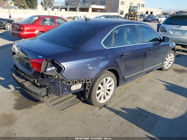 Aukcja sprzedaży 2012 Volkswagen Passat 2.5l Sel, vin: 1VWCP7A37CC039324, numer aukcji: 44175593