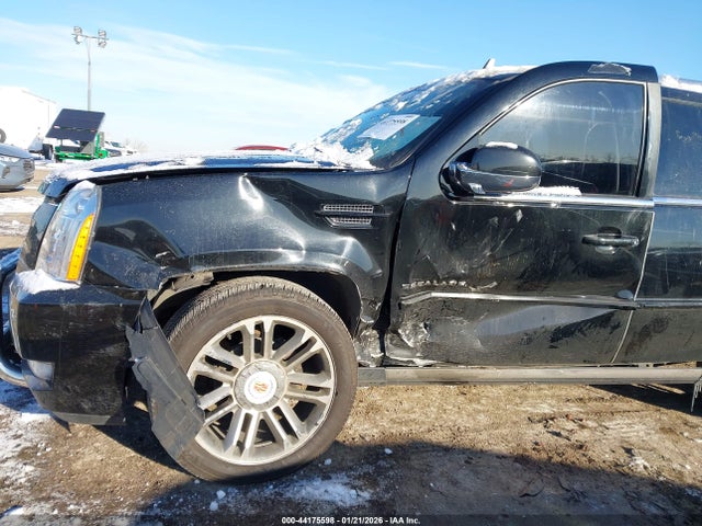 2014 CADILLAC ESCALADE 1GYS4CEF3ER179823 Photo 5