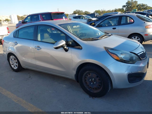 2012 Kia Rio Ex მანქანა იყიდება აუქციონზე, vin: KNADN4A33C6082422, აუქციონის ნომერი: 44175619