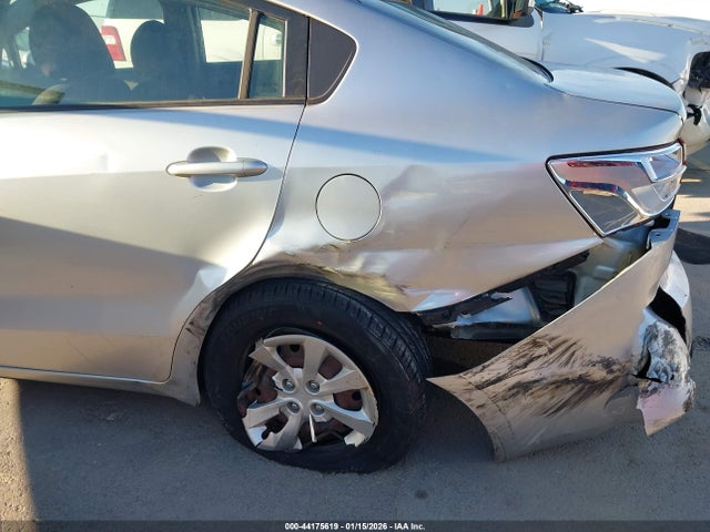 2012 Kia Rio Ex მანქანა იყიდება აუქციონზე, vin: KNADN4A33C6082422, აუქციონის ნომერი: 44175619